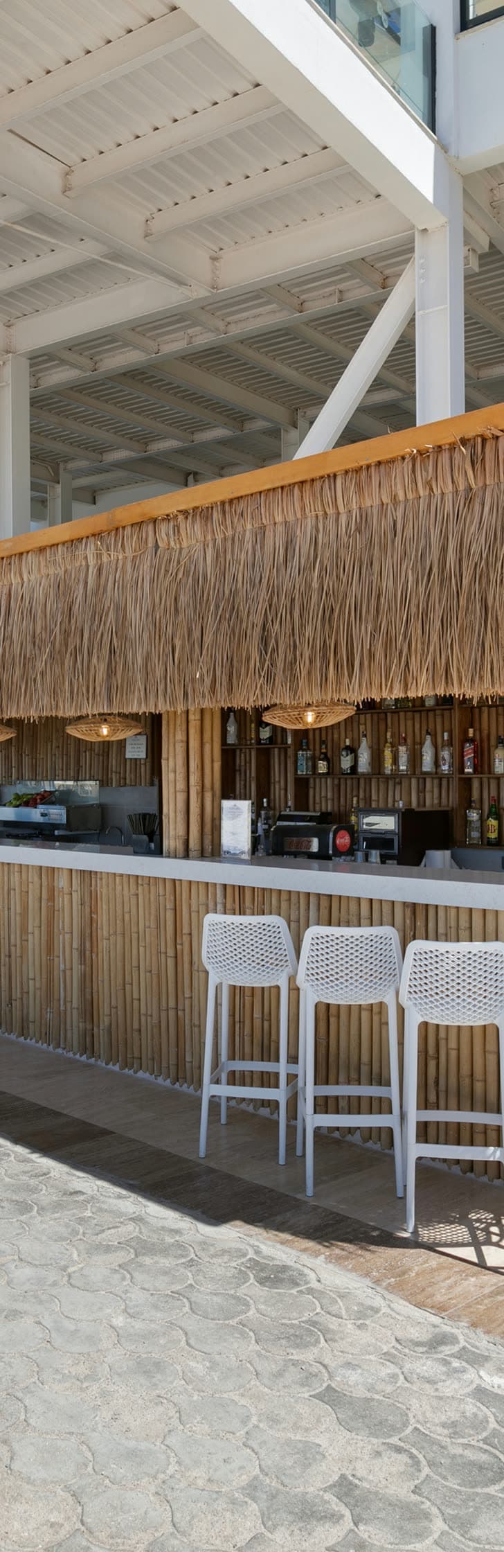 BEACH BAR & SNACK listeleme orta görseli - Kefaluka Resort